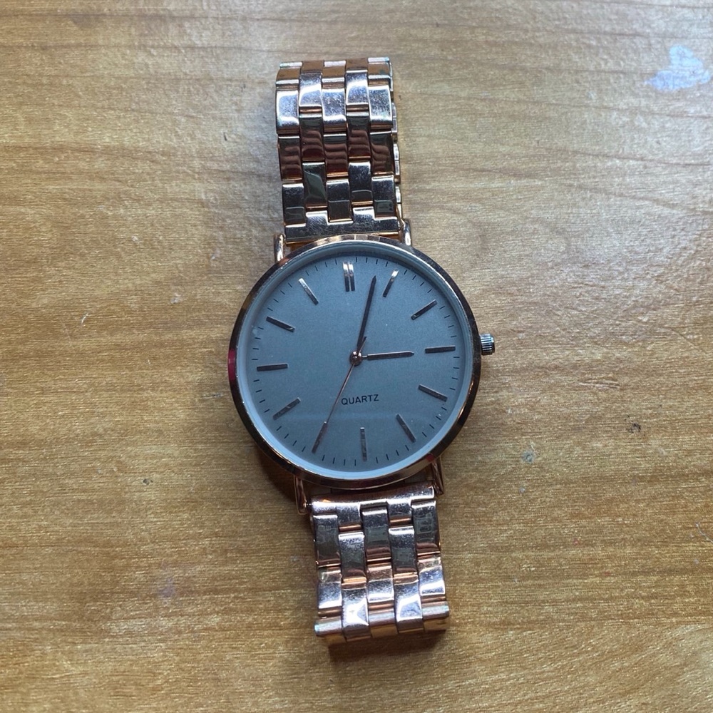 rose gold watch